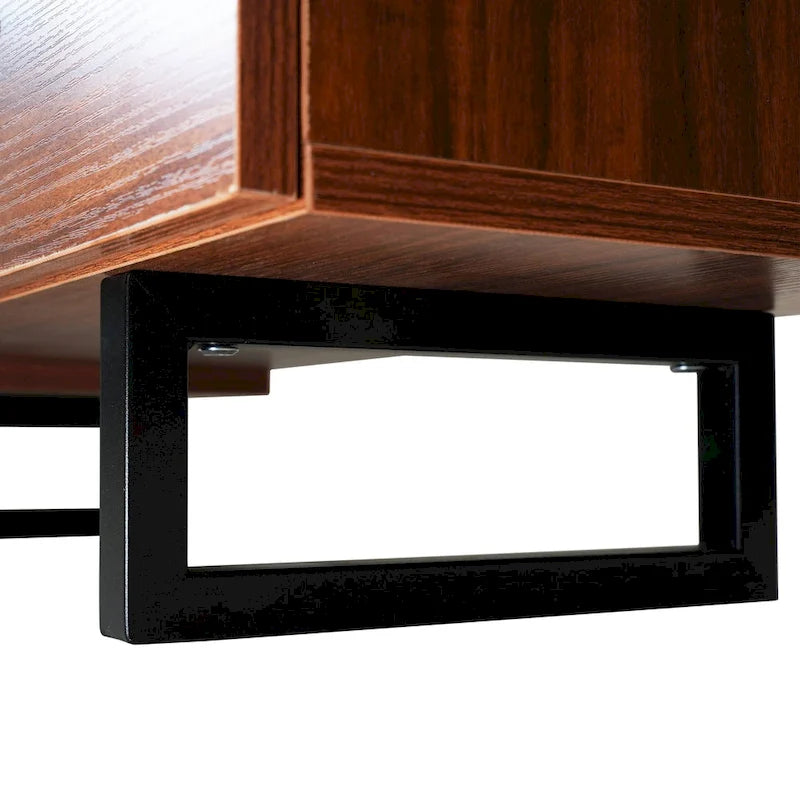 Meuble TV 55 pouces blanc avec étagères ouvertes, tiroirs, armoire et pieds en métal