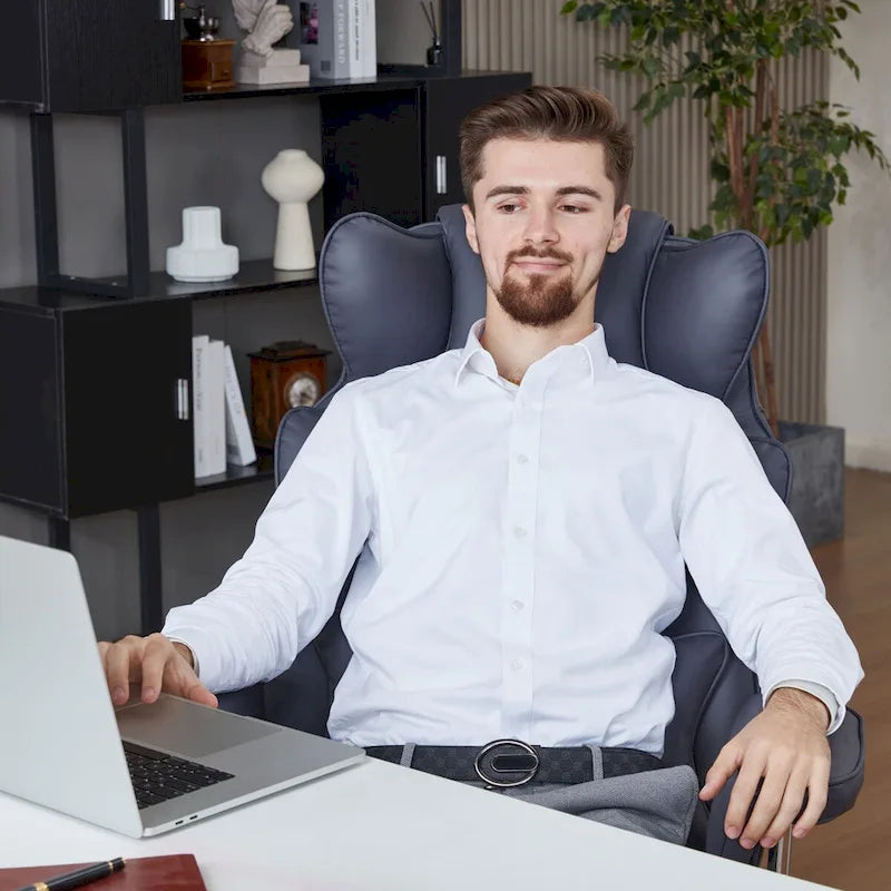 Fauteuil de bureau de direction en cuir à dossier haut avec repose-pieds et soutien lombaire noir