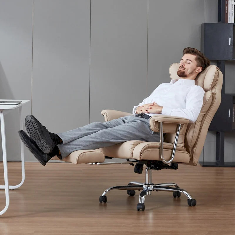 Fauteuil de bureau de direction en cuir à dossier haut avec repose-pieds et soutien lombaire noir